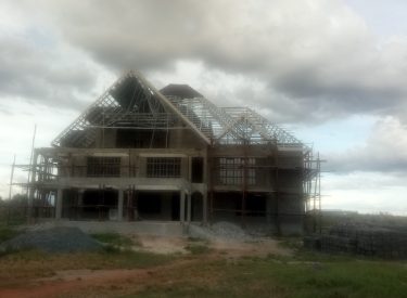 MORRIS BULUMA HOUSE ROOF ELDORET – CONTRACT VALUE = Kshs.3,200,000